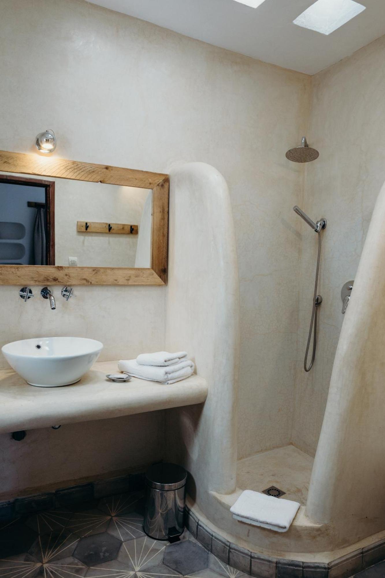 Tangaro Hip Hotel & Spa Εσαουίρα Δωμάτιο φωτογραφία